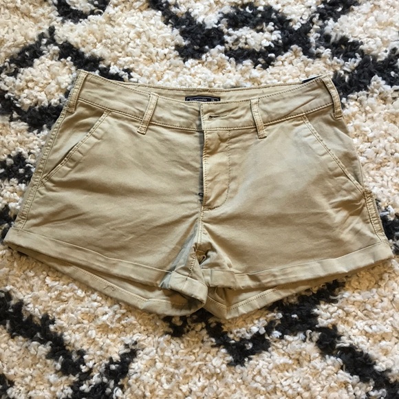 NWT Abercrombie & Fitch Khaki Chino Shorts - Picture 2 of 5